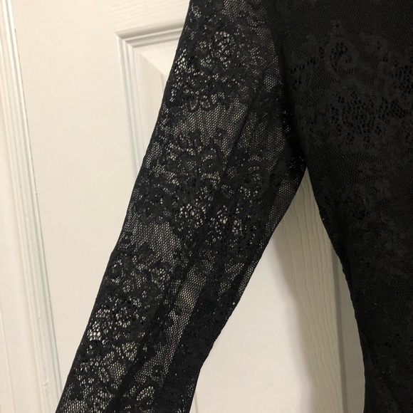 Black lace blouse - Picture 3 of 3
